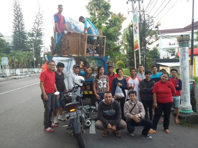 �Terima Sarapan, Pembersih Jalan Curhat�